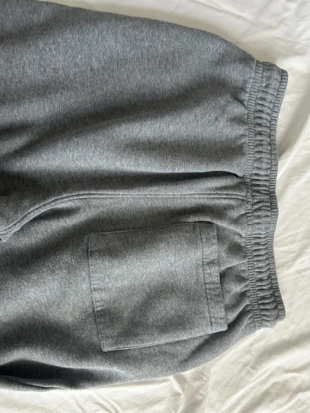 Jordan Gray Men's Fleece Joggers with White Jumpman